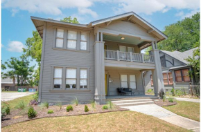 Quiet and Close to Downtown, The Pearl, The Riverwalk